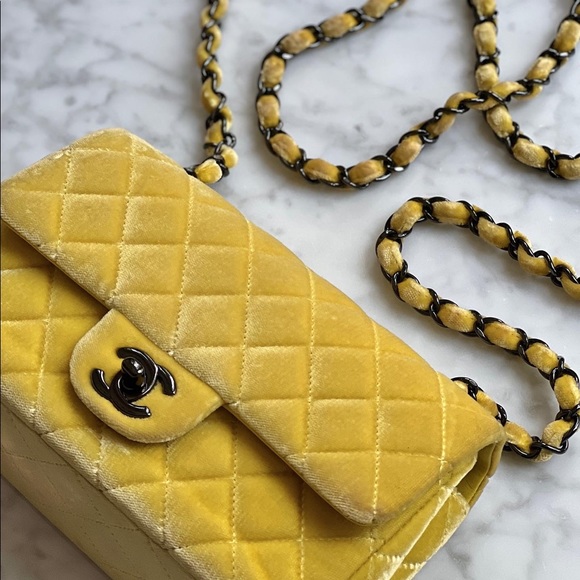 Chanel Mini Rectangle with Rare So Black Hardware - Picture 5 of 6